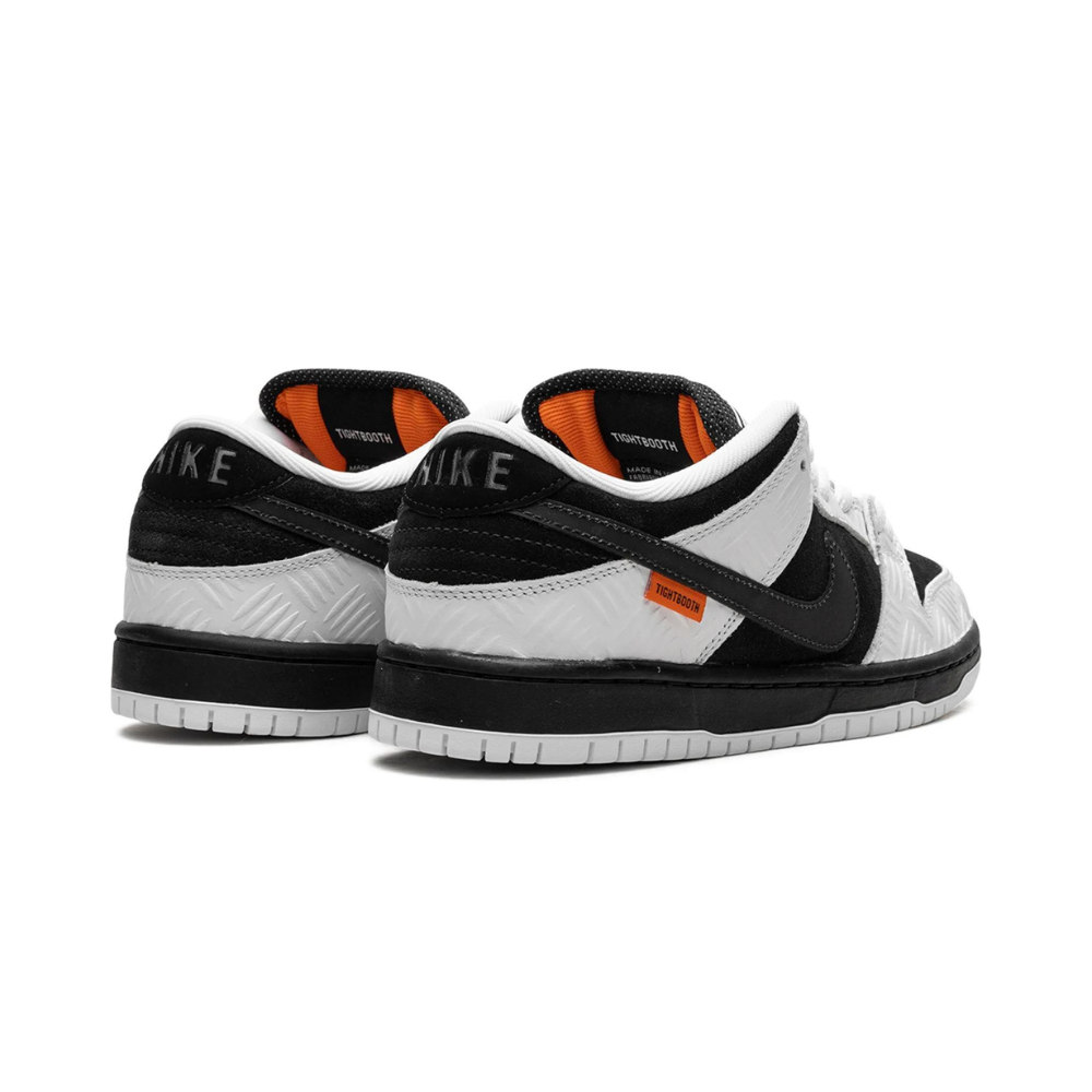 Nike SB Dunk Low TIGHTBOOTH