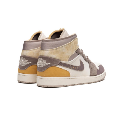 Jordan 1 Mid Taupe Haze